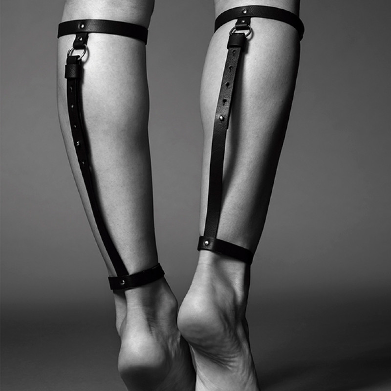 Портупея на ноги Bijoux Indiscrets Maze Back Leg Garter