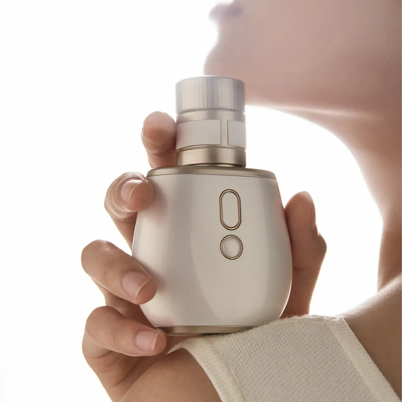 Ваккумный стимулятор с микротоком в виде духов BeYourLover Aromia